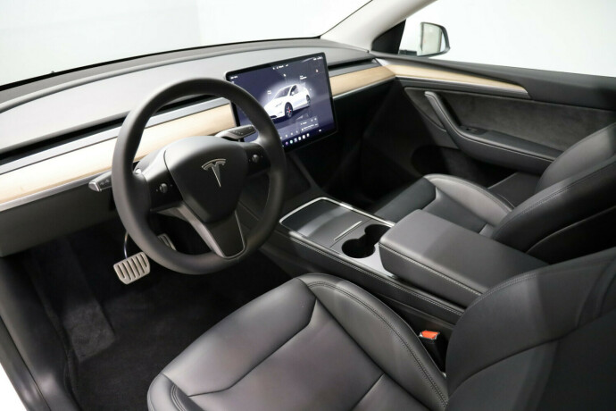 tesla-model-y-elektrisitet-2025-big-6