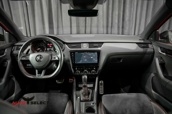 skoda-octavia-rs-bensin-2017-big-36