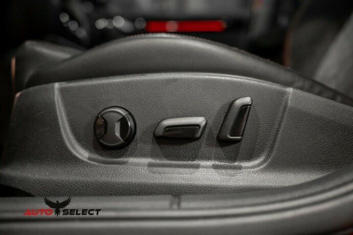 skoda-octavia-rs-bensin-2017-big-23