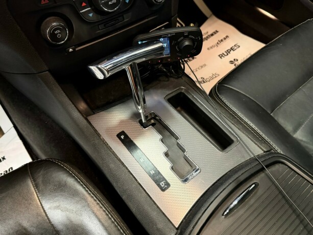 dodge-charger-bensin-2011-big-29
