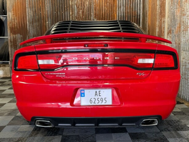 dodge-charger-bensin-2011-big-17