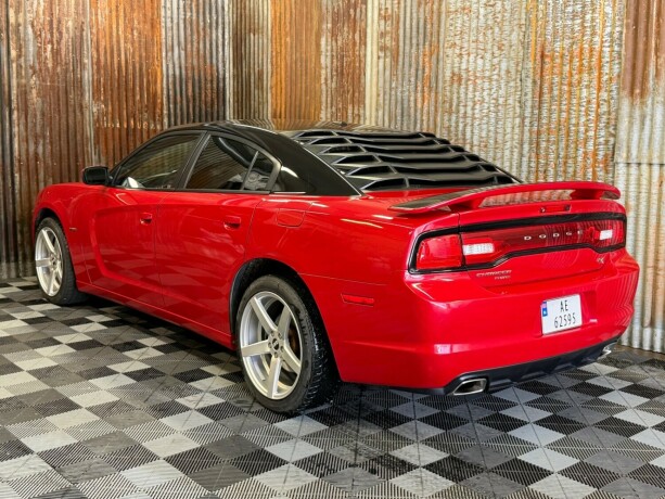 dodge-charger-bensin-2011-big-10