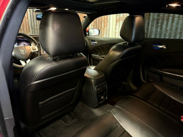 dodge-charger-bensin-2011-big-39