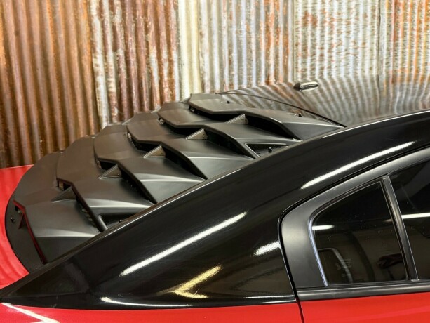 dodge-charger-bensin-2011-big-6