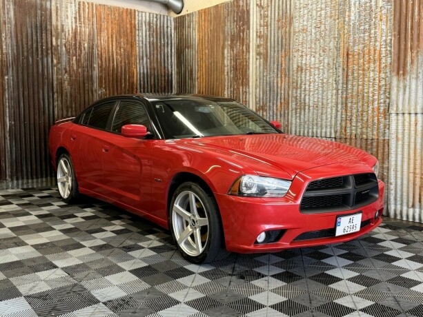 dodge-charger-bensin-2011-big-0
