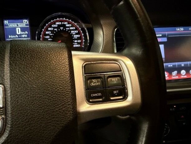 dodge-charger-bensin-2011-big-24