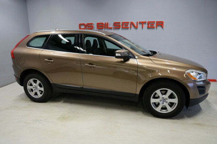 volvo-xc-60-diesel-2012-big-2