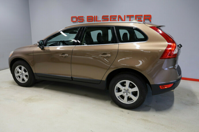 volvo-xc-60-diesel-2012-big-3