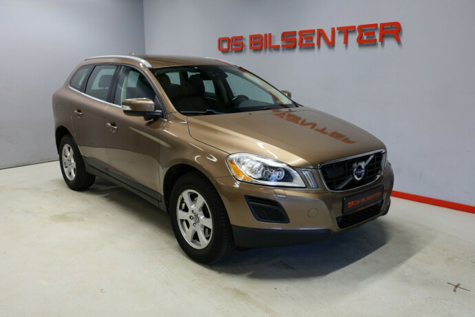 volvo-xc-60-diesel-2012-big-0