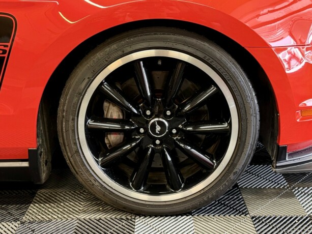 ford-mustang-bensin-2012-big-6