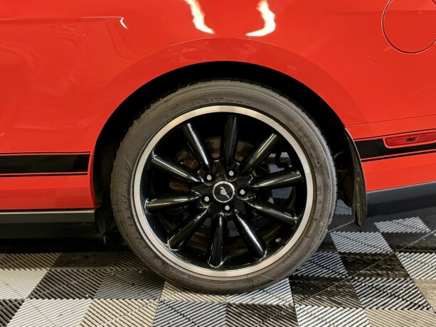 ford-mustang-bensin-2012-big-15
