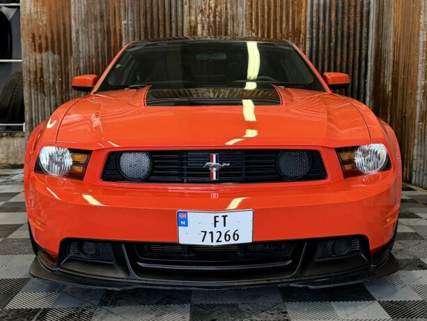 ford-mustang-bensin-2012-big-7