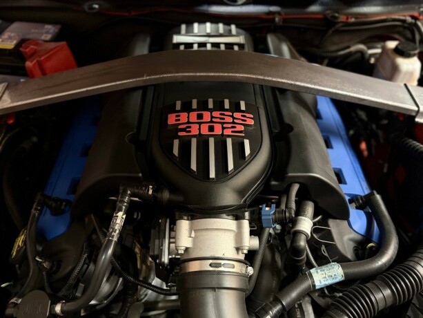 ford-mustang-bensin-2012-big-40