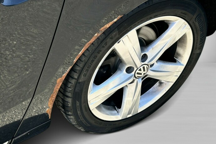 volkswagen-passat-diesel-2012-big-9