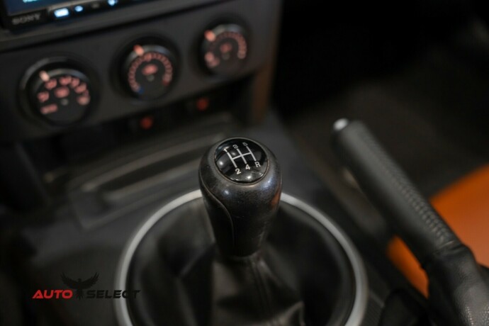 mazda-mx-5-bensin-2008-big-33