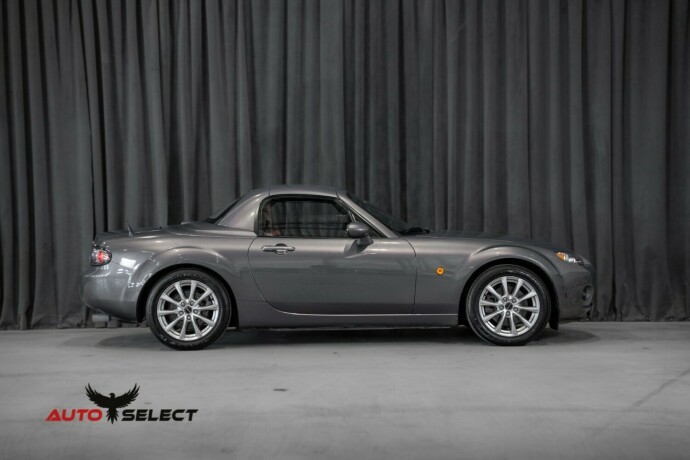 mazda-mx-5-bensin-2008-big-14