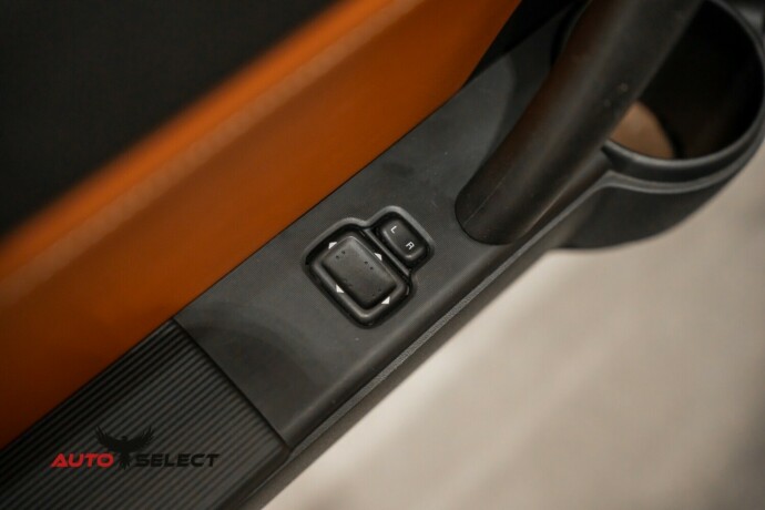 mazda-mx-5-bensin-2008-big-18