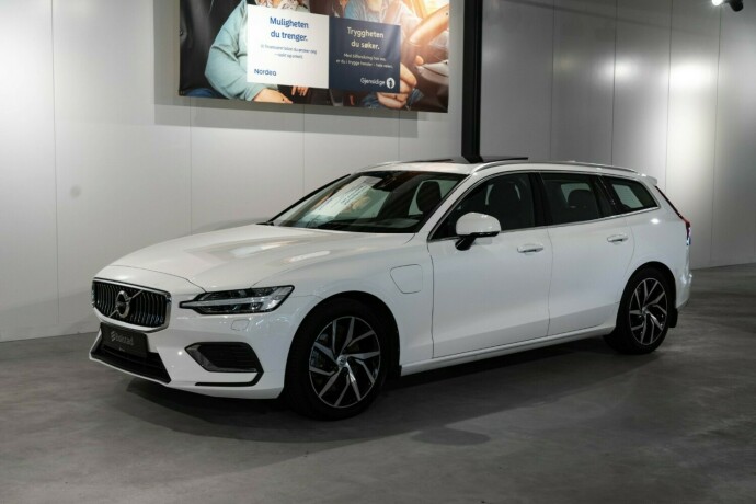 volvo-v60-elektrisitetbensin-2020-big-0