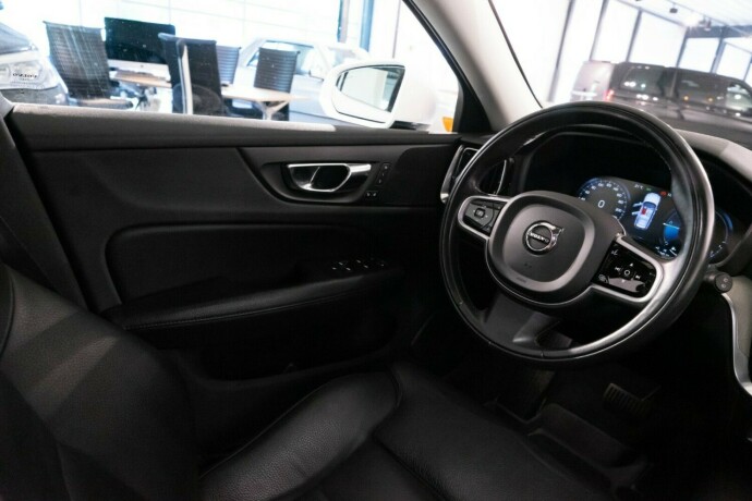 volvo-v60-elektrisitetbensin-2020-big-9