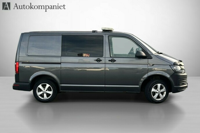 volkswagen-transporter-diesel-2016-big-5