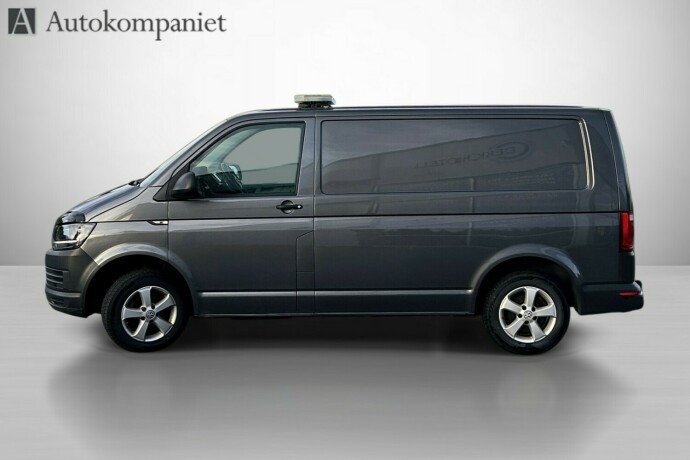 volkswagen-transporter-diesel-2016-big-7