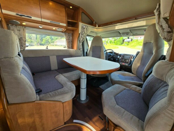 carthago-tourer-t-150-diesel-2013-big-8