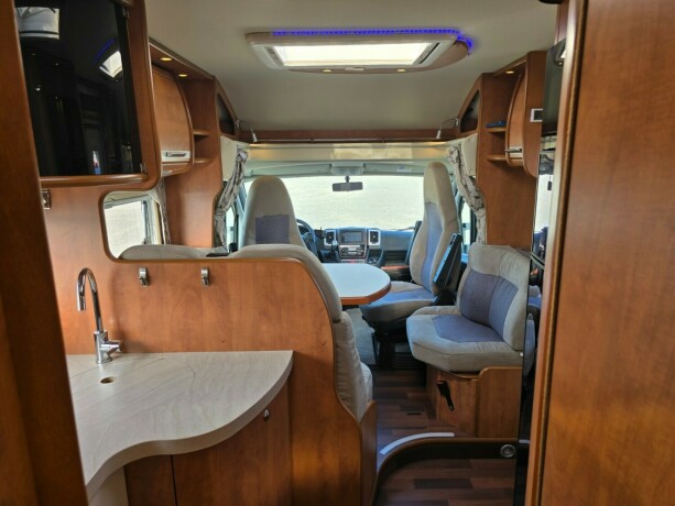 carthago-tourer-t-150-diesel-2013-big-56