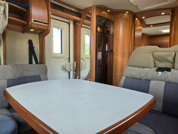 carthago-tourer-t-150-diesel-2013-big-11