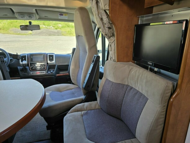 carthago-tourer-t-150-diesel-2013-big-17