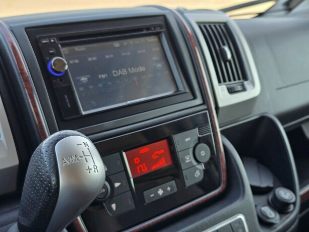 carthago-tourer-t-150-diesel-2013-big-26