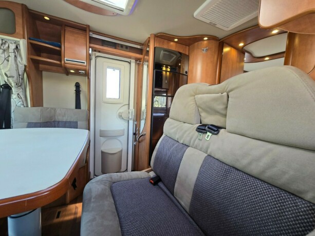 carthago-tourer-t-150-diesel-2013-big-12