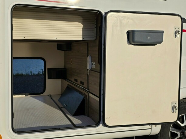 autostar-celtic-edition-i693lc-lift-diesel-2018-big-63