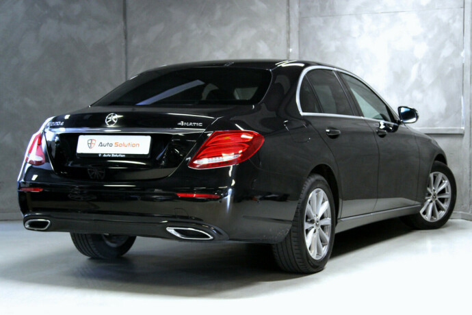 mercedes-benz-e220-d-diesel-2019-big-1