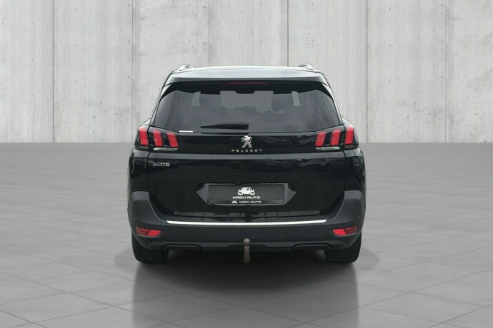 peugeot-5008-bensin-2018-big-4