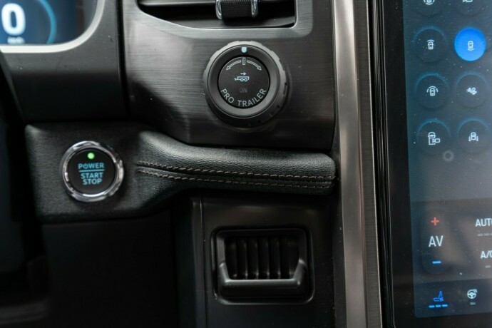 ford-f-150-elektrisitet-2025-big-45