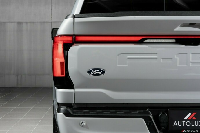 ford-f-150-elektrisitet-2025-big-11