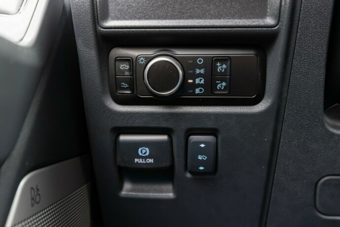 ford-f-150-elektrisitet-2025-big-47