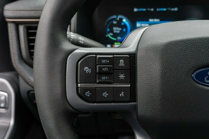 ford-f-150-elektrisitet-2025-big-25