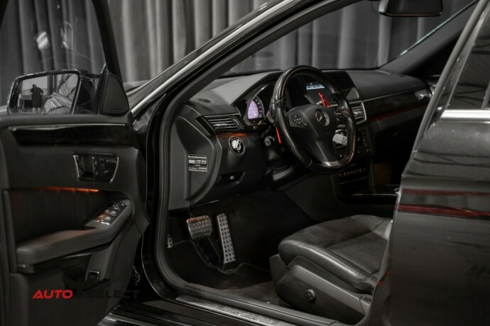 mercedes-benz-e-klasse-bensin-2009-big-24