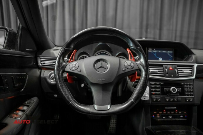 mercedes-benz-e-klasse-bensin-2009-big-31