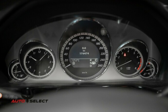 mercedes-benz-e-klasse-bensin-2009-big-36