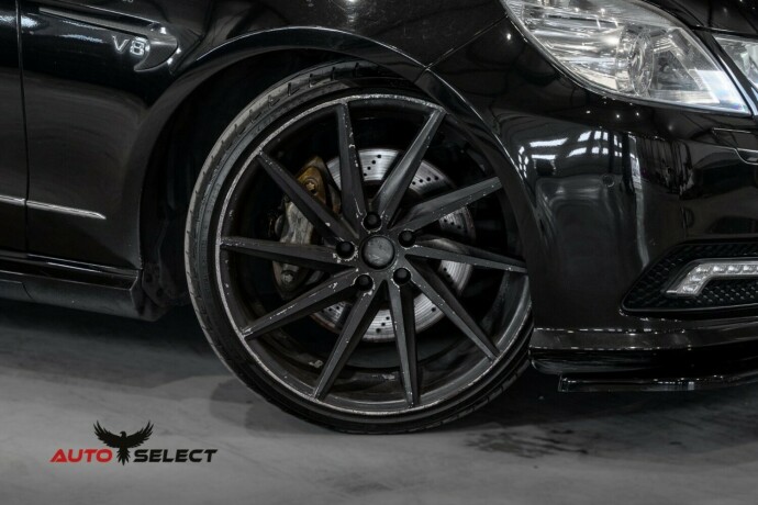 mercedes-benz-e-klasse-bensin-2009-big-2