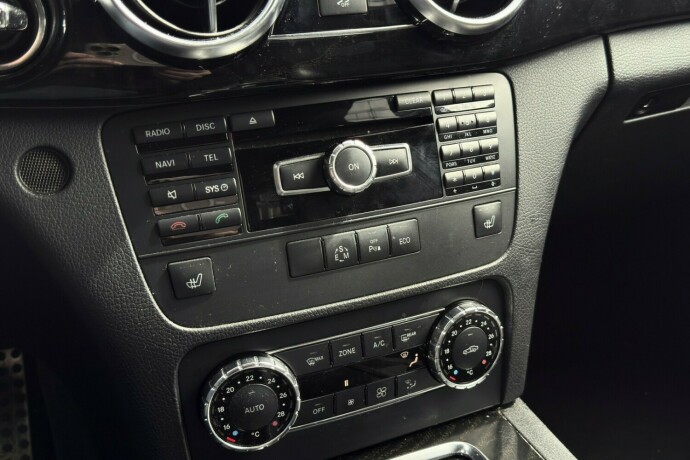 mercedes-benz-glk220-diesel-2013-big-15