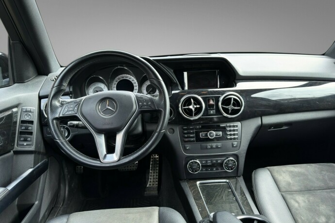 mercedes-benz-glk220-diesel-2013-big-9