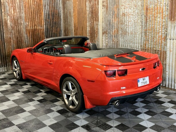 chevrolet-camaro-bensin-2011-big-15