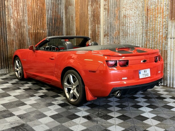 chevrolet-camaro-bensin-2011-big-14