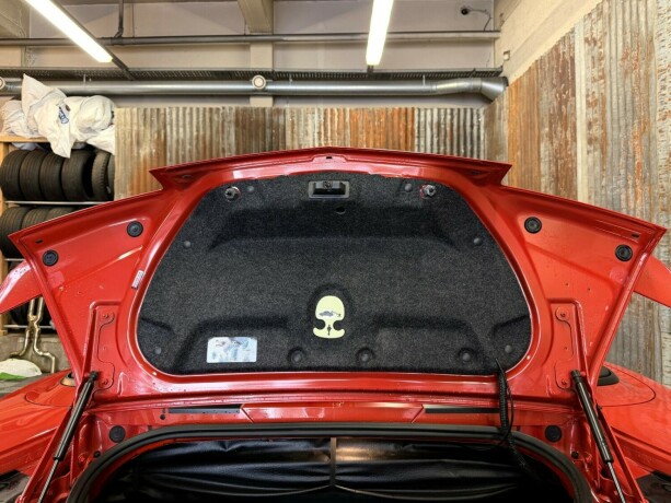 chevrolet-camaro-bensin-2011-big-46