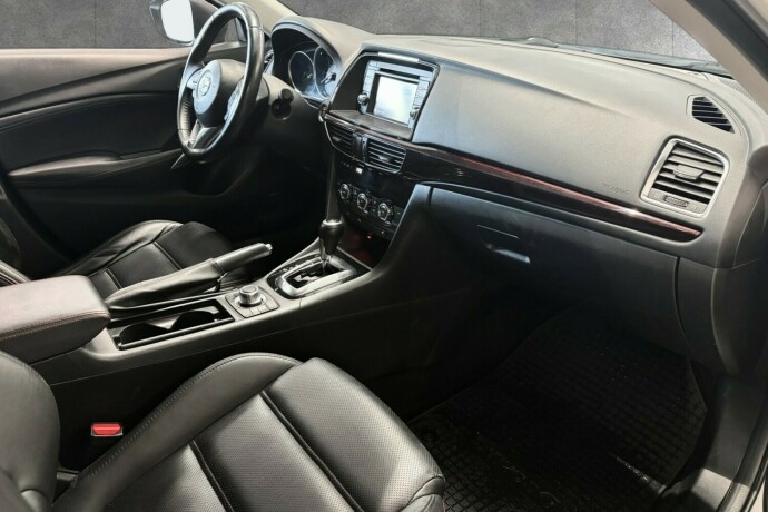 mazda-6-diesel-2015-big-26