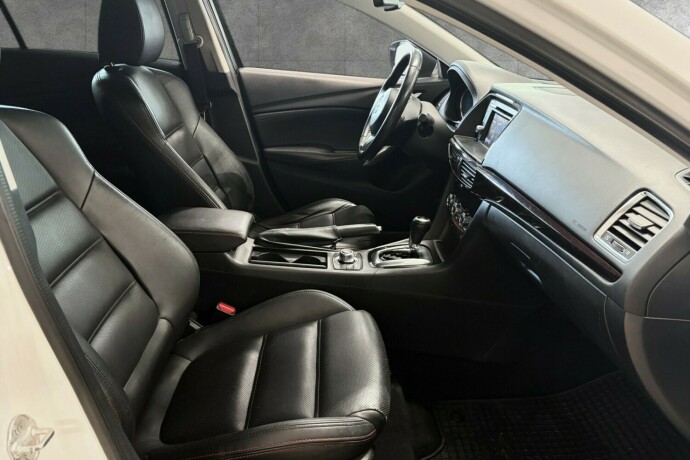 mazda-6-diesel-2015-big-25