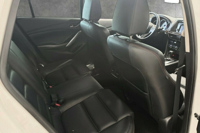 mazda-6-diesel-2015-big-24